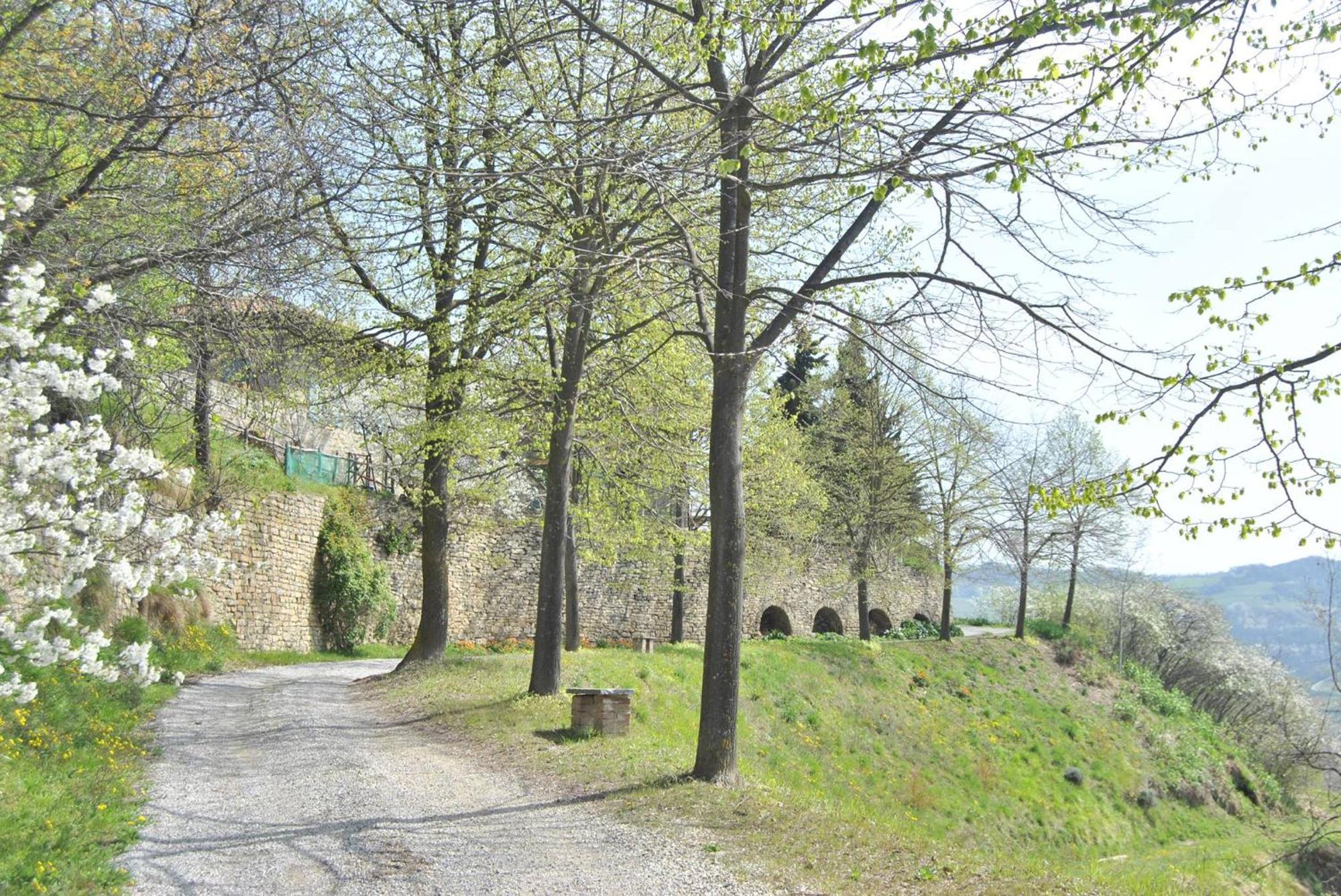 Agriturismo La Rovere Cossano Belbo Dış mekan fotoğraf